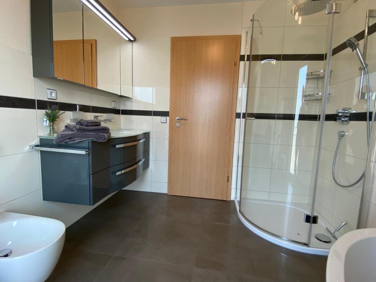 Elviras Apartment Singen Chambre photo