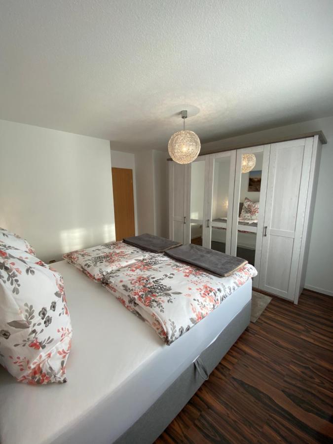 Elviras Apartment Singen Chambre photo