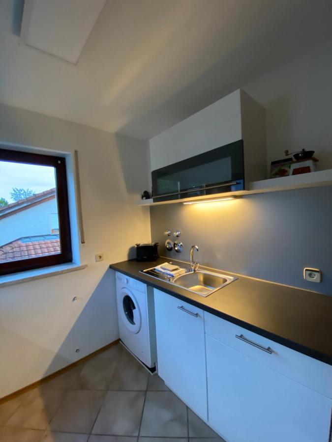Elviras Apartment Singen Chambre photo