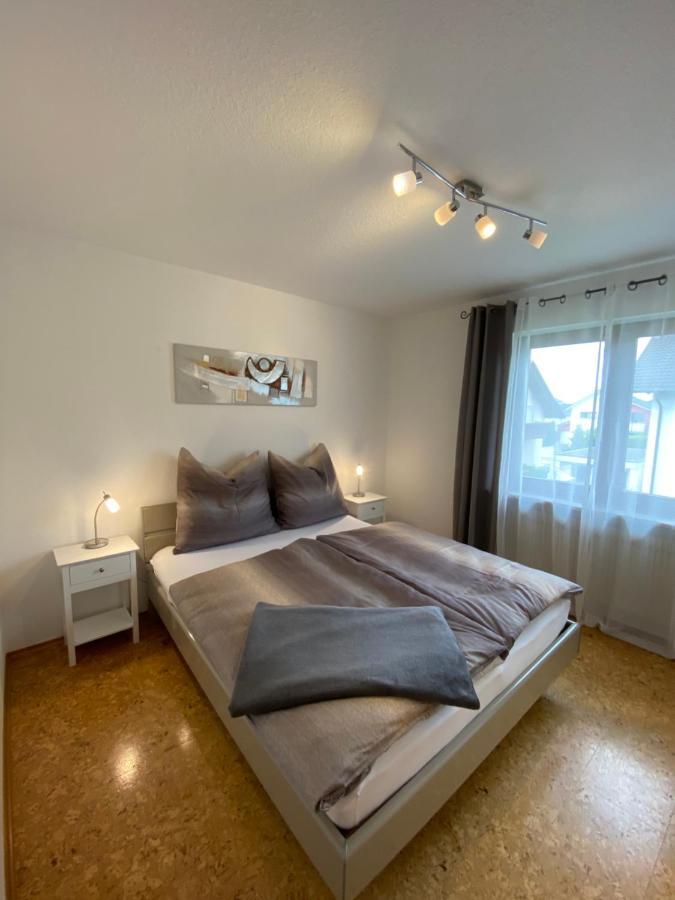 Elviras Apartment Singen Chambre photo